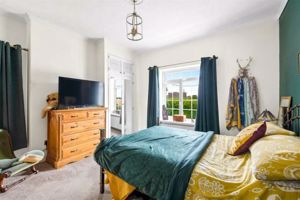 Bedroom- click for photo gallery